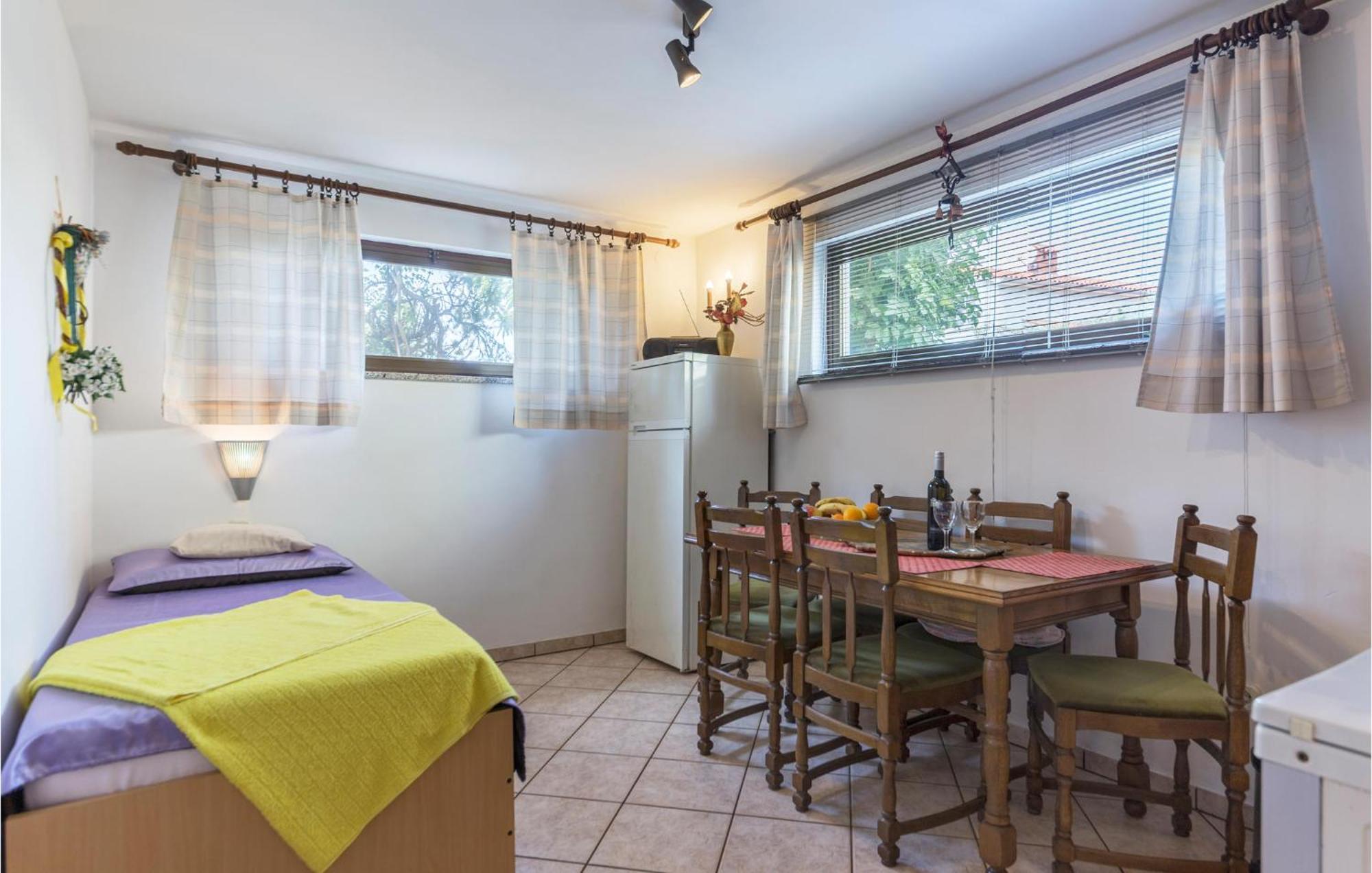 Gorgeous Apartment In Pula With Wifi 外观 照片